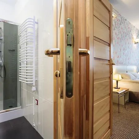 Apart Otel Kracow 3*