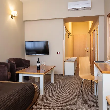 Ξενοδοχείο με διαμερίσματα Kracow 3*