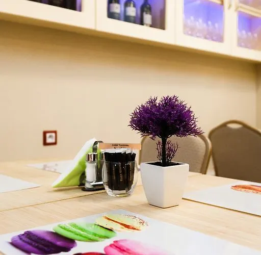 Kracow شقة فندقية 3*