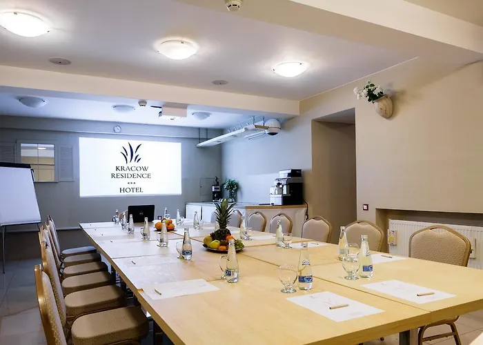 Kracow شقة فندقية 3*